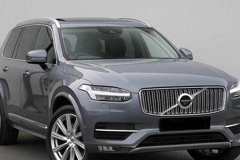 Grey Used 2019 Volvo XC90 Inscription SUV | £32,990 (A bit pricey) - Image 1/1