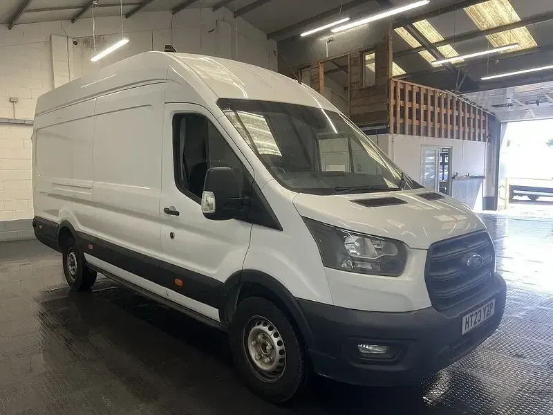 Used Ford Transit 130 HP (95 kW) 2023 White Van