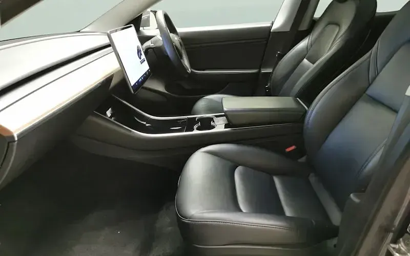 Used Tesla Model 3 Standard Range 180 kW (245 HP) 2021 Sedan