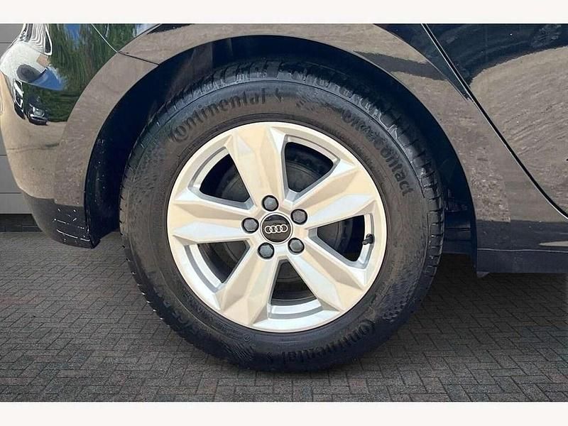 Used Audi A1 Design 95 HP (69 kW) 2021 Black SUV