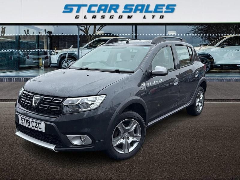 Used Dacia Sandero Lauréate 90 HP (66 kW) 2018 Grey Hatchback