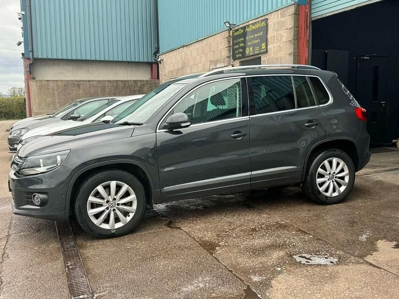 Used VW Tiguan Match 138 HP (101 kW) 2014 Grey SUV