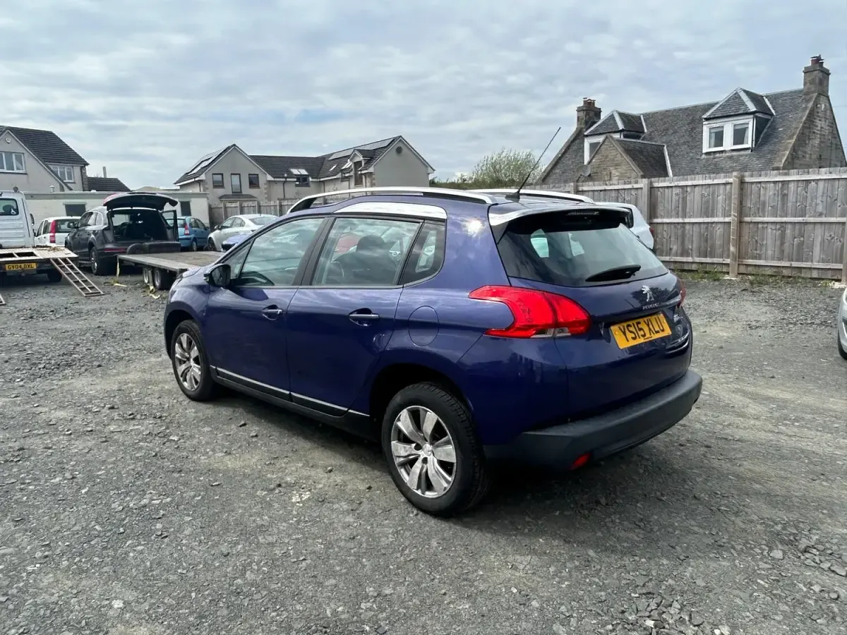 Used Peugeot 2008 Active 68 HP (50 kW) 2015 Blue SUV