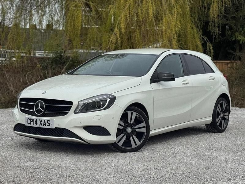 Used Mercedes A200 136 HP (100 kW) 2014 White Hatchback