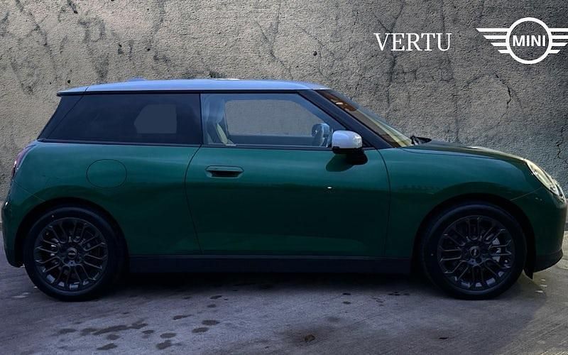 New Mini Cooper Exclusive 135 kW (184 HP) 2025 Green Hatchback