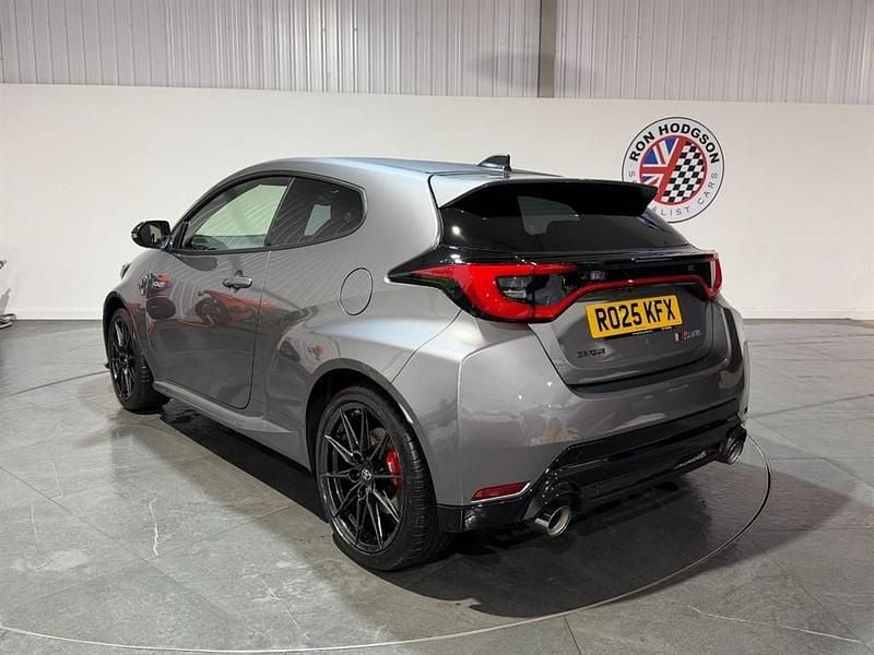 New Toyota Yaris 280 HP (205 kW) 2025 Grey Hatchback