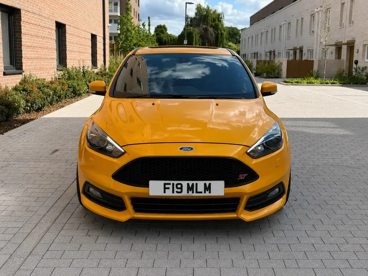 Used Ford Focus ST 2017 Yellow Hatchback
