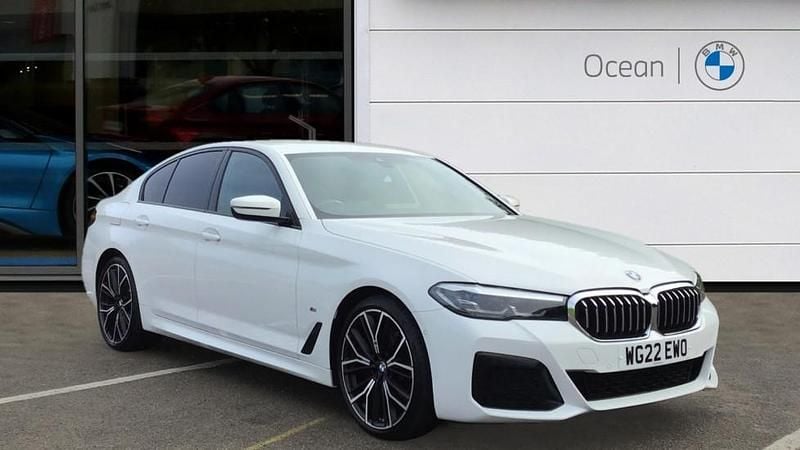 White Used 2022 BMW 520 M Sport | £27,450 (Fair price) - Image 1/4