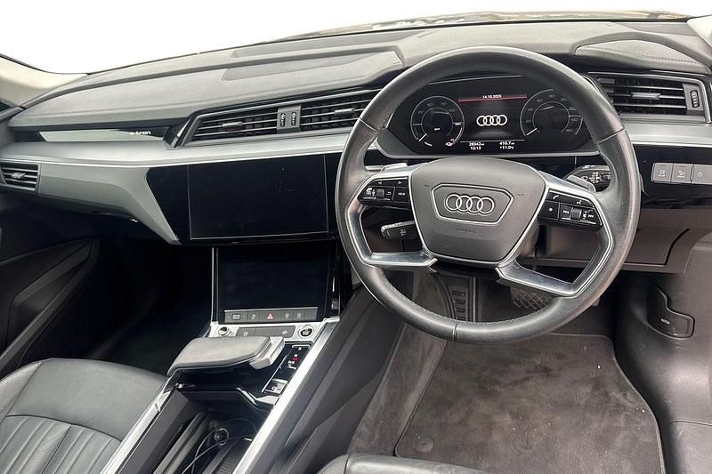 Used Audi e-tron Design 230 kW (313 HP) 2021 Grey SUV