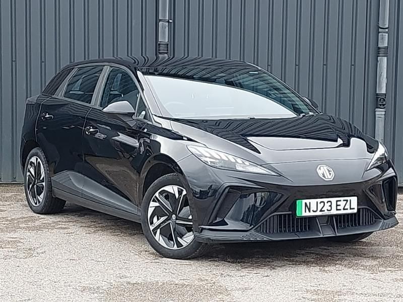 Used MG MG4 EV SE 125 kW (170 HP) 2023 Black Hatchback