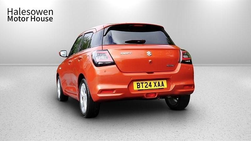 Used Suzuki Swift 82 HP (60 kW) 2024 Orange Hatchback
