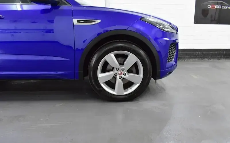 Used Jaguar E-Pace R-Dynamic 150 HP (110 kW) 2019 Blue SUV