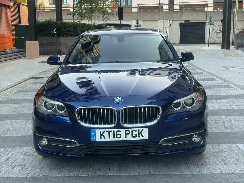 Used BMW 520 Luxury Line 190 HP (139 kW) 2016 Blue Sedan