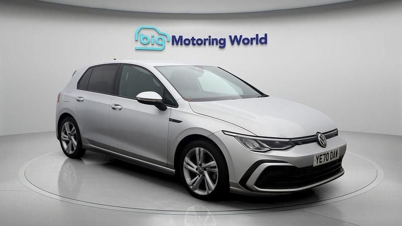 Used 2020 VW Golf VIII R-line | £20,300 (Fair price) - Image 1/4