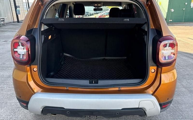 Used Dacia Duster Prestige 131 HP (96 kW) 2021 Orange SUV
