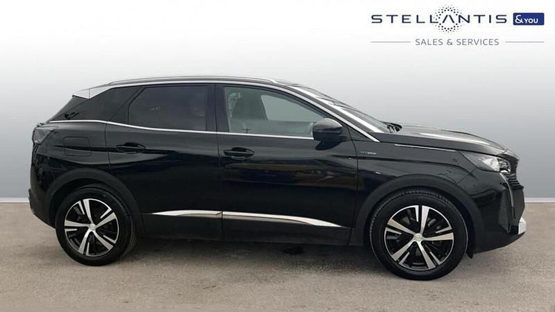 Black Used 2024 Peugeot 3008 GT SUV | £21,238 (Fair price) - Image 1/4