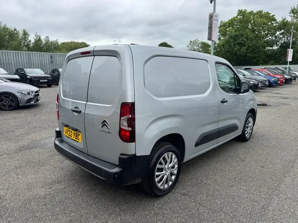 Used Citroën e-Berlingo 100 HP (73 kW) 2022 Silver MPV