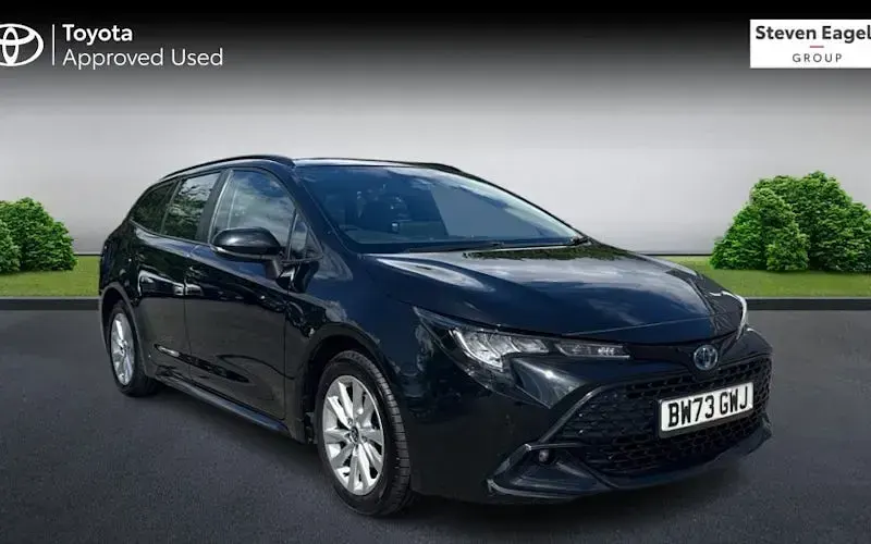 Used Toyota Corolla 140 HP (102 kW) 2026 Estate