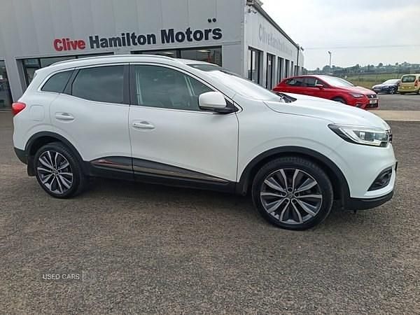 White Used 2019 Renault Kadjar Iconic SUV | £9,450 (Fair price) - Image 1/4