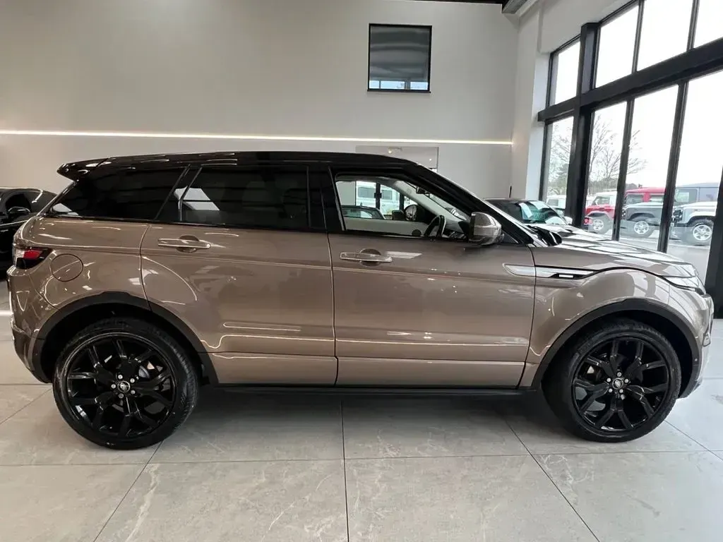 Used Land Rover Range Rover evoque Autobiography 2015 Brown Estate