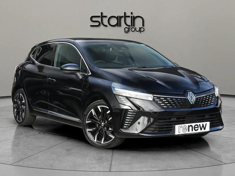 Black Used 2024 Renault Clio V Techno Hatchback | £16,416 (Fair price) - Image 1/1