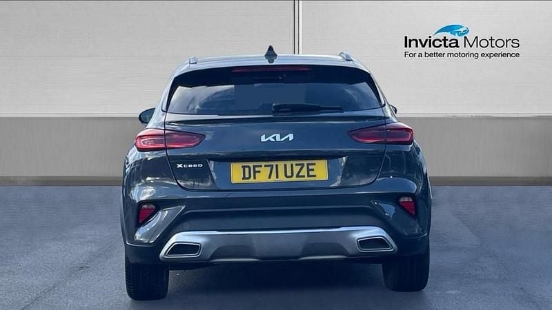 Used Kia XCeed 158 HP (116 kW) 2022 Grey SUV