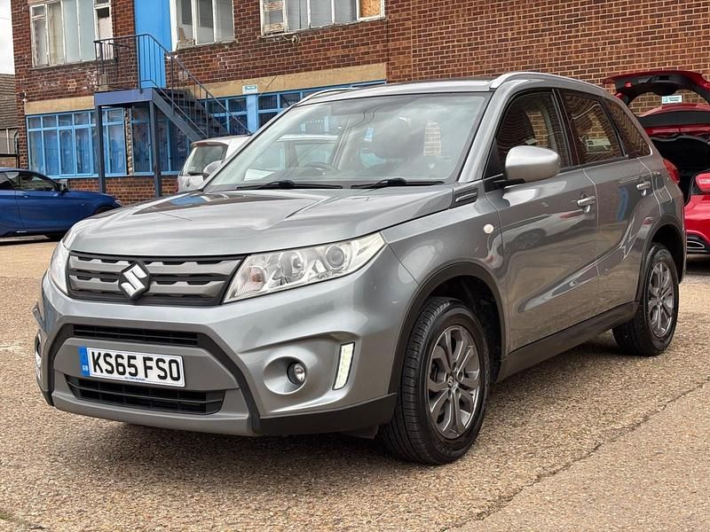 Used Suzuki Vitara SZ4 120 HP (88 kW) 2015 Grey SUV