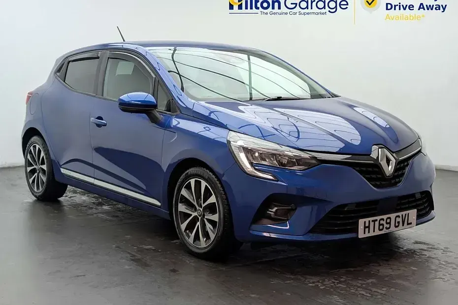 Used Renault Clio Iconic 100 HP (73 kW) 2019 Blue Hatchback
