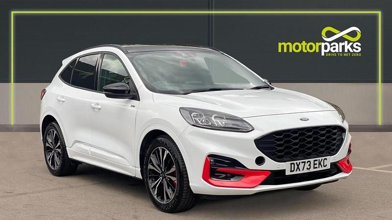 Frozen white gloss Used 2023 Ford Kuga ST-Line X SUV | £24,500 (Fair price) - Image 1/4