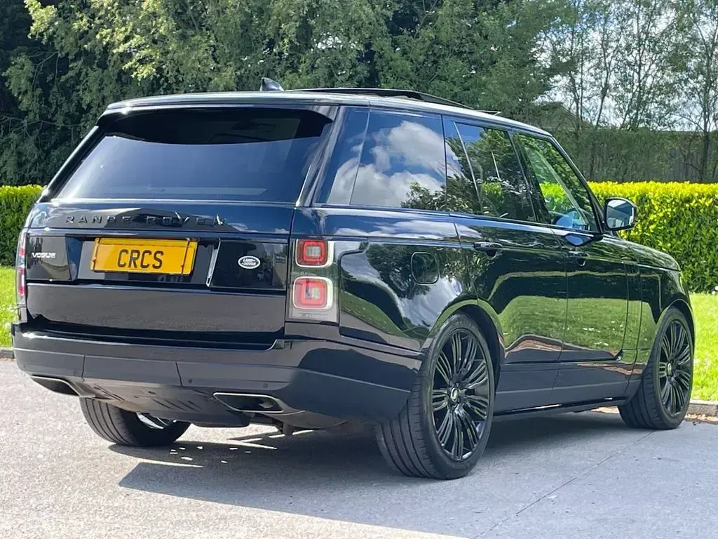 Used Land Rover Range Rover S 275 HP (202 kW) 2020 Black SUV