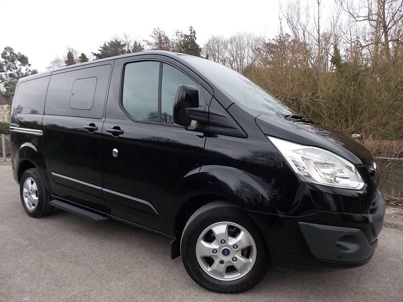 Used Ford Tourneo 130 HP (95 kW) 2018 Black MPV