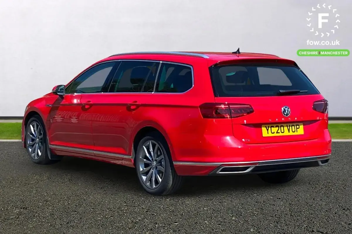 Usado VW Passat Advance 218 HP (160 kW) 2020 Vermelho Carrinha