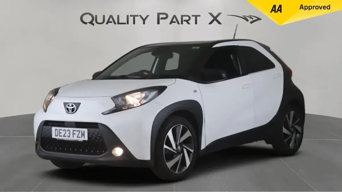 Used Toyota Aygo X 72 HP (52 kW) 2023 White SUV