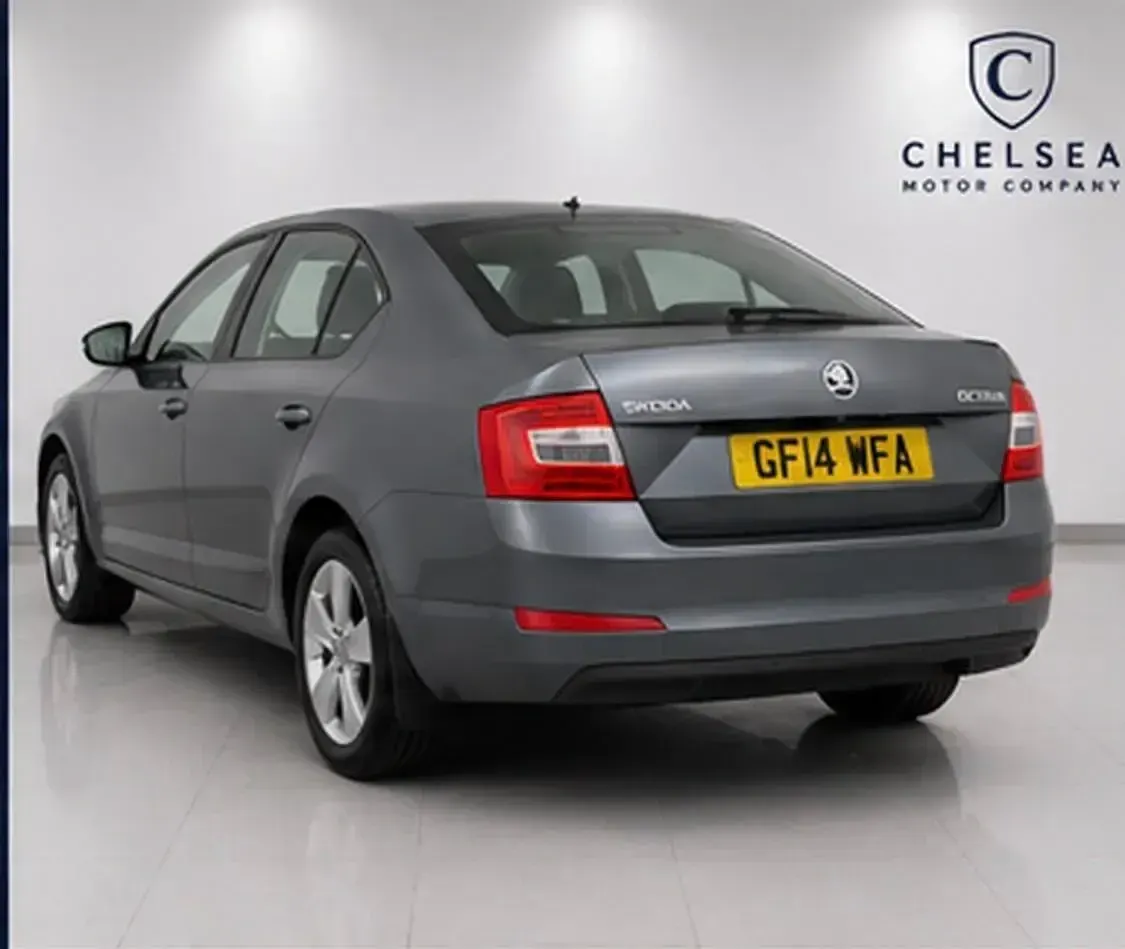 Used Skoda Octavia SE 150 HP (110 kW) 2014 Grey Estate