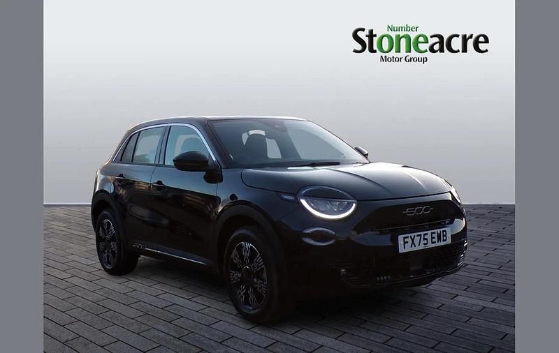 New Fiat 600 136 HP (100 kW) 2025 Black Hatchback