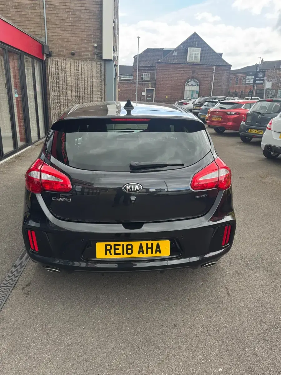 Used Kia Ceed GT-Line 136 HP (100 kW) 2018 Black Hatchback