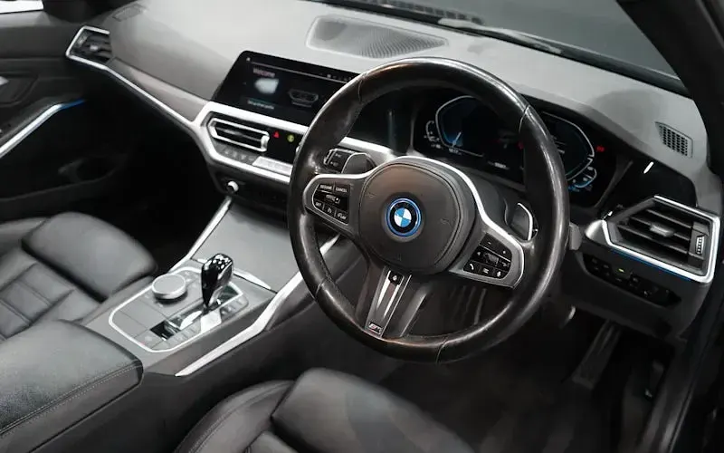 Used BMW 330e M Sport 292 HP (214 kW) 2022 Estate