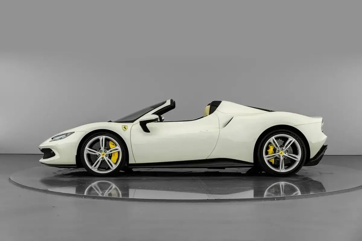 Used Ferrari 296 830 HP (610 kW) 2023 White Cabriolet