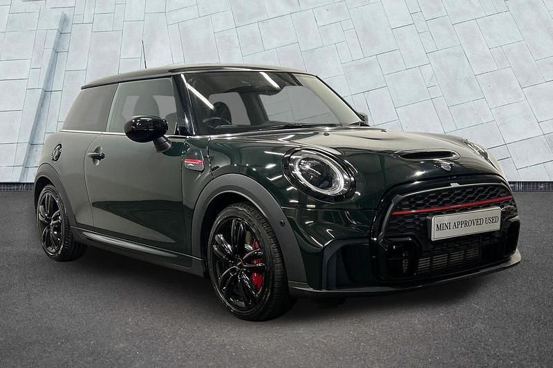 Used Mini John Cooper Works Hatch 228 HP (167 kW) 2022 Green Hatchback