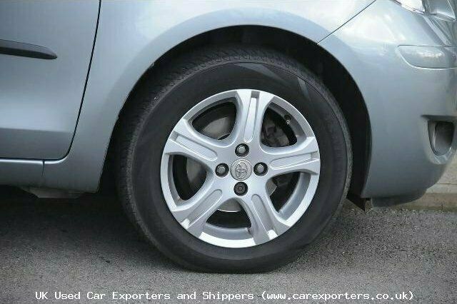 Used Toyota Yaris 2011 Hatchback