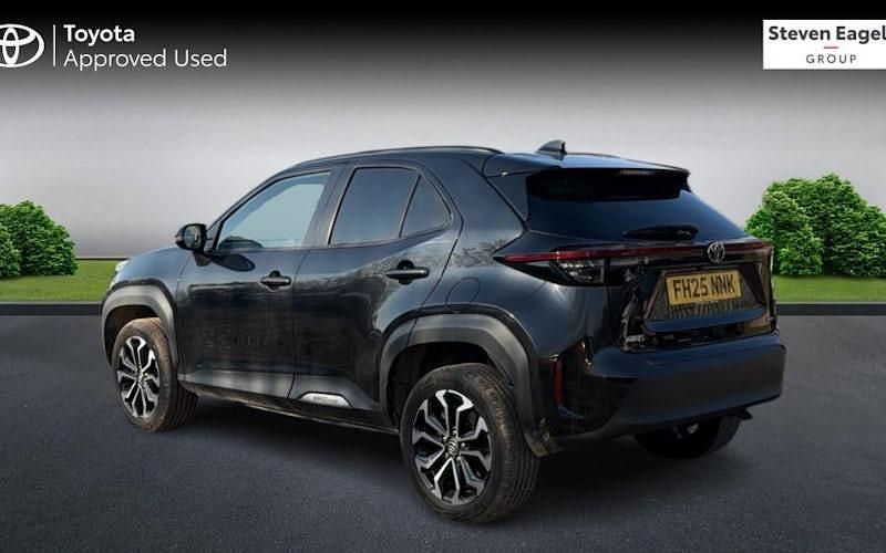 Used Toyota Yaris Hybrid Design 116 HP (85 kW) 2026 Estate