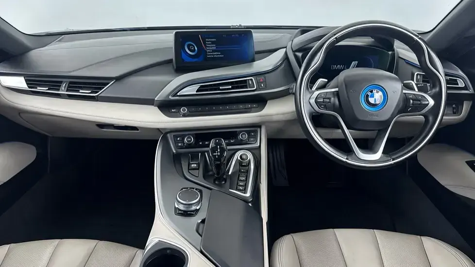 Used BMW i8 Comfort Edition 357 HP (262 kW) 2018 Grey Coupe