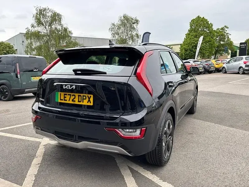 Used Kia e-Niro 11 kW (15 HP) 2023 Black SUV