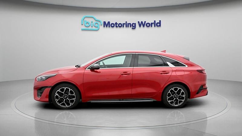 Used Kia ProCeed GT-Line 159 HP (116 kW) 2023 Red Estate