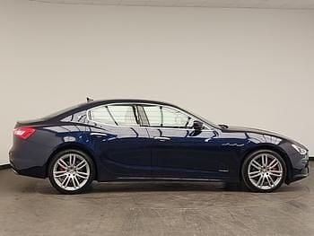 Used Maserati Ghibli 275 HP (202 kW) 2019 Blue Sedan