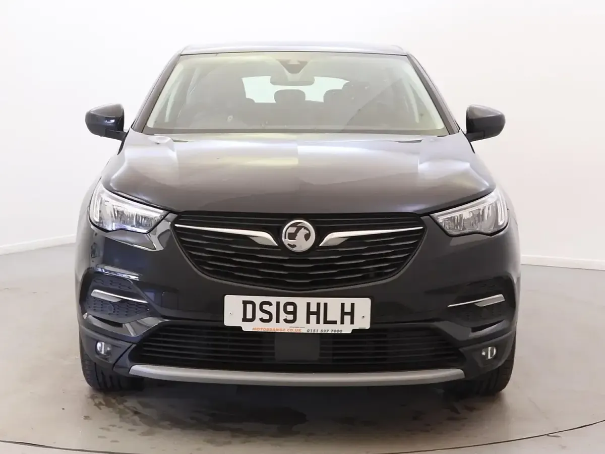 Used Vauxhall Grandland X Sport 2019 Black SUV
