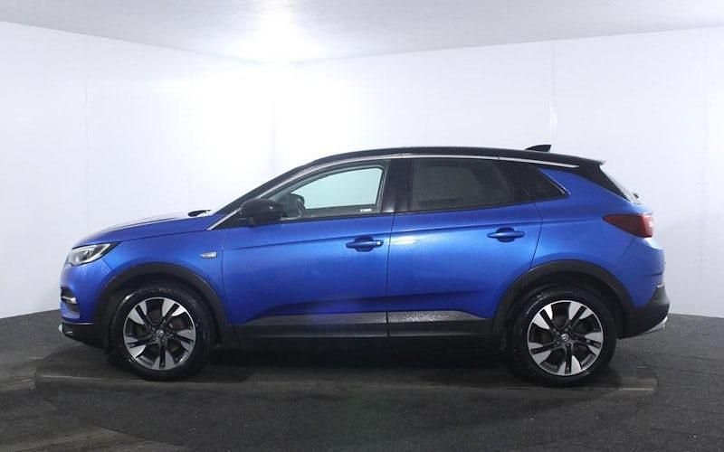 Used Vauxhall Grandland X Sport 131 HP (96 kW) 2018 Blue SUV
