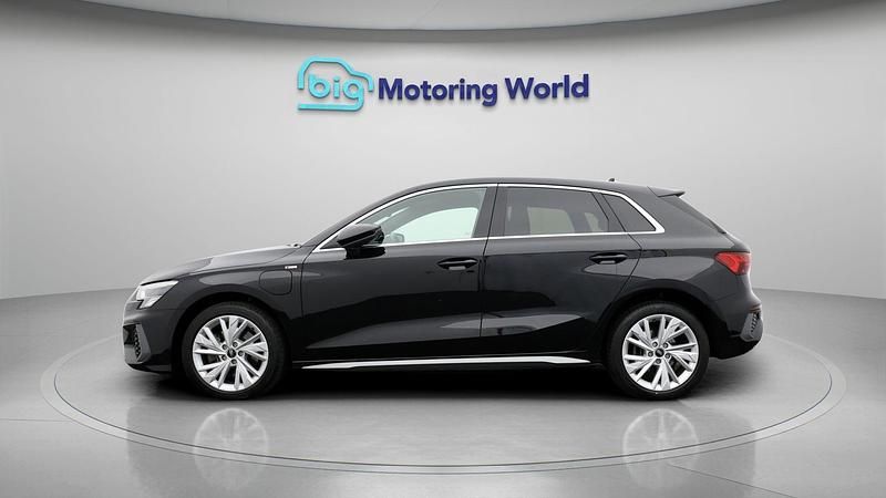 Used Audi A3 Sportback e-tron S-Line 201 HP (147 kW) 2022 Hatchback