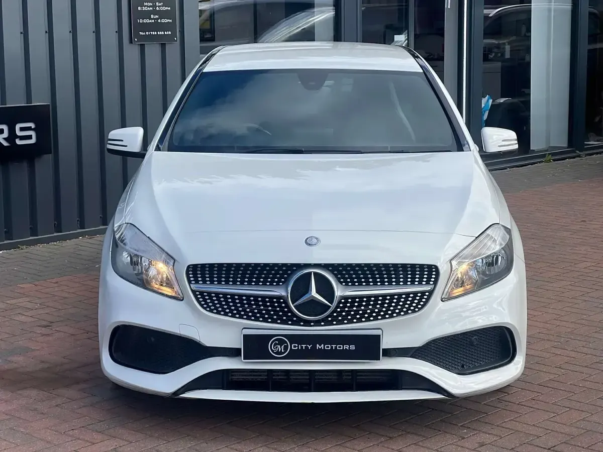 Used Mercedes A160 AMG line 102 HP (75 kW) 2017 White Hatchback