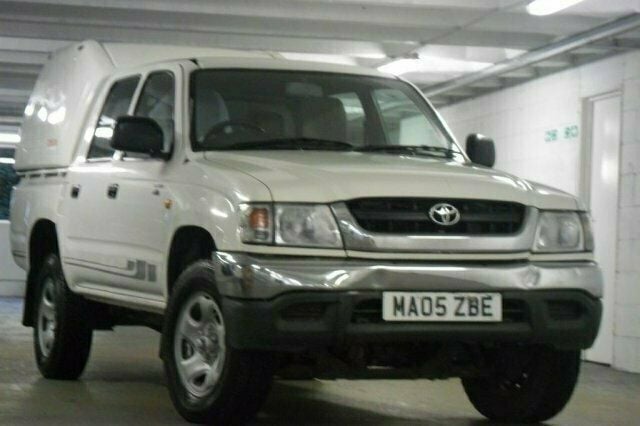 Used 2005 Toyota HiLux Pickup | £3,989 (Good price) - Image 1/4